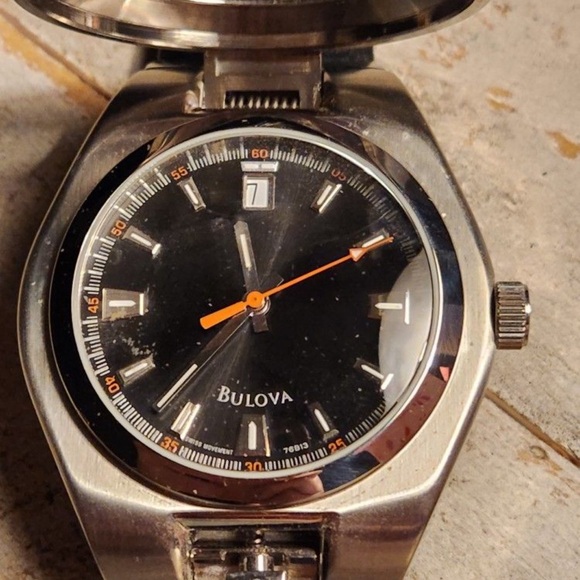 Harley Davidson watch - Picture 2 of 2
